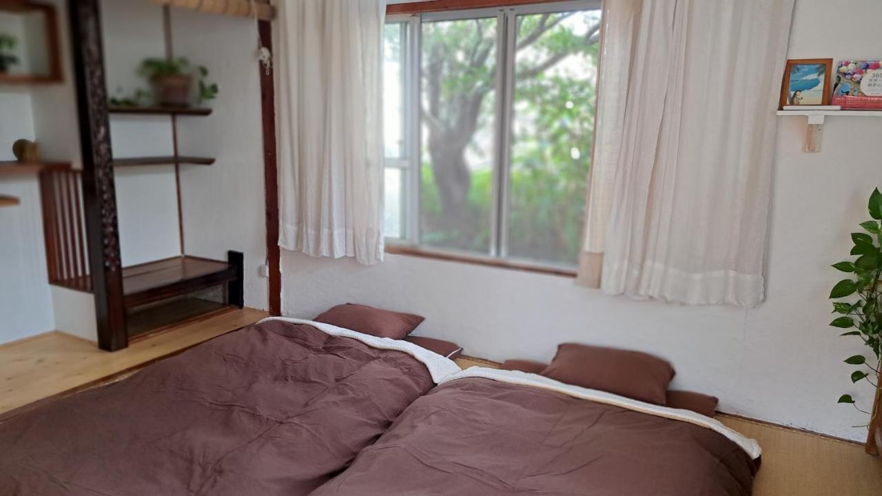 Holiday home Aroha: Beachfront Retreat Near Yabiji Coral Reef *